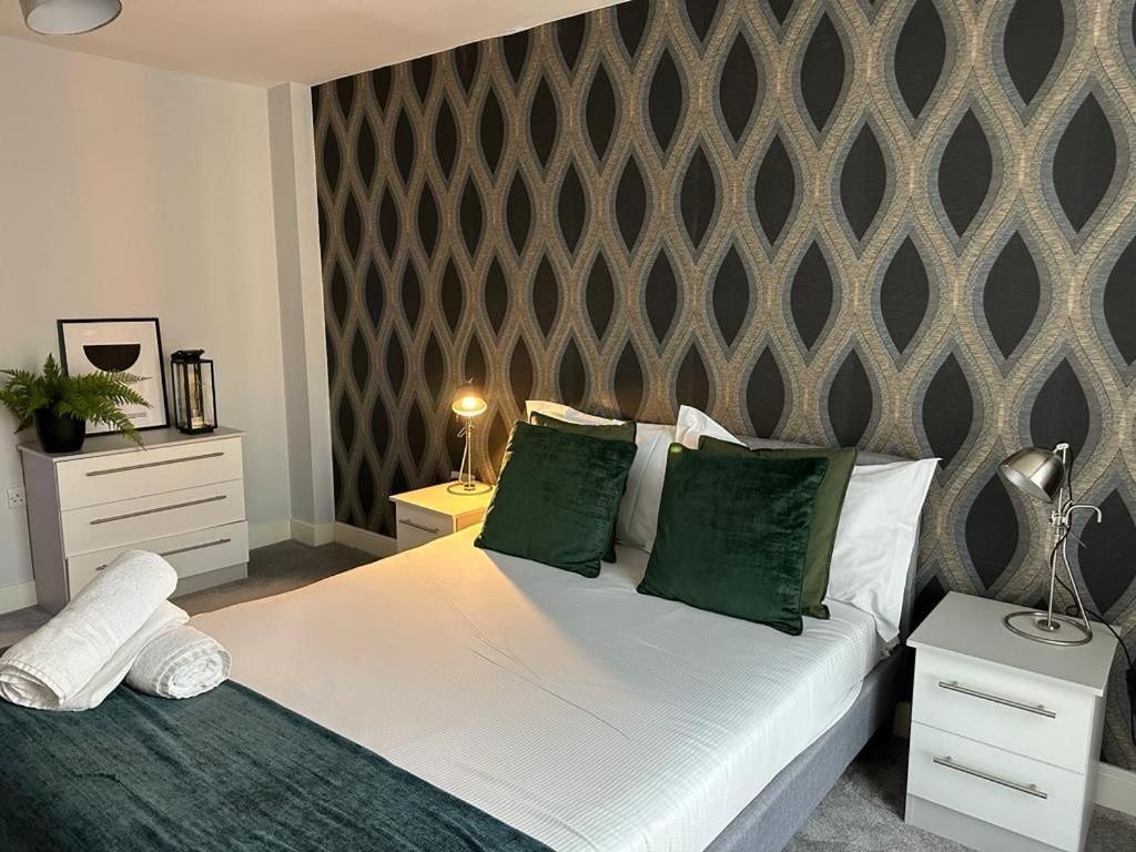 Luxury 9Ine Beautiful Bull Ring Apartment Free Parking เบอร์มิงแฮม ภายนอก รูปภาพ
