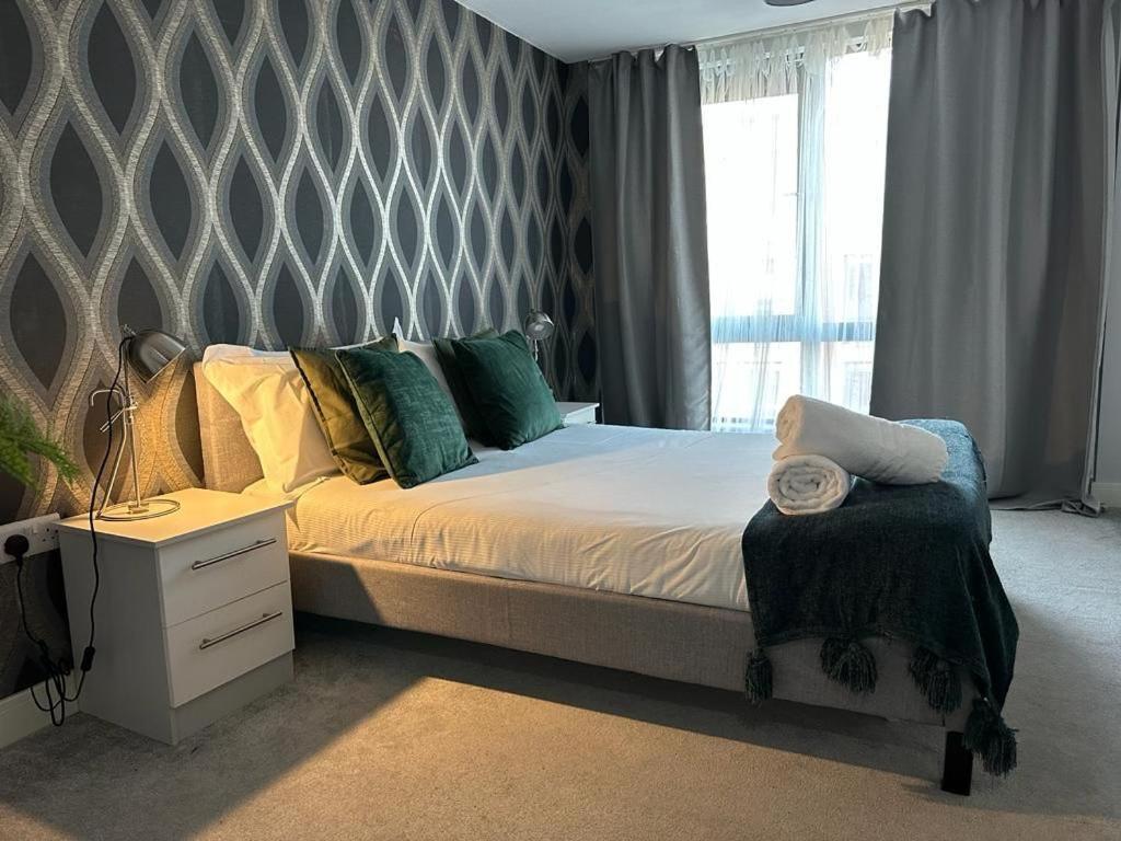 Luxury 9Ine Beautiful Bull Ring Apartment Free Parking เบอร์มิงแฮม ภายนอก รูปภาพ